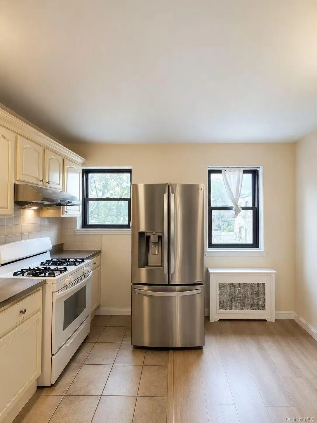 144-43 71st Road, New York, NY, 2 Bedrooms Bedrooms, 5 Rooms Rooms,1 BathroomBathrooms,Residential,For Rent,71st,0,1005172 144-43 71st Road, New York, NY, 2 Bedrooms Bedrooms, 5 Rooms Rooms,1 BathroomBathrooms,Residential,For Rent,71st,0,1005172