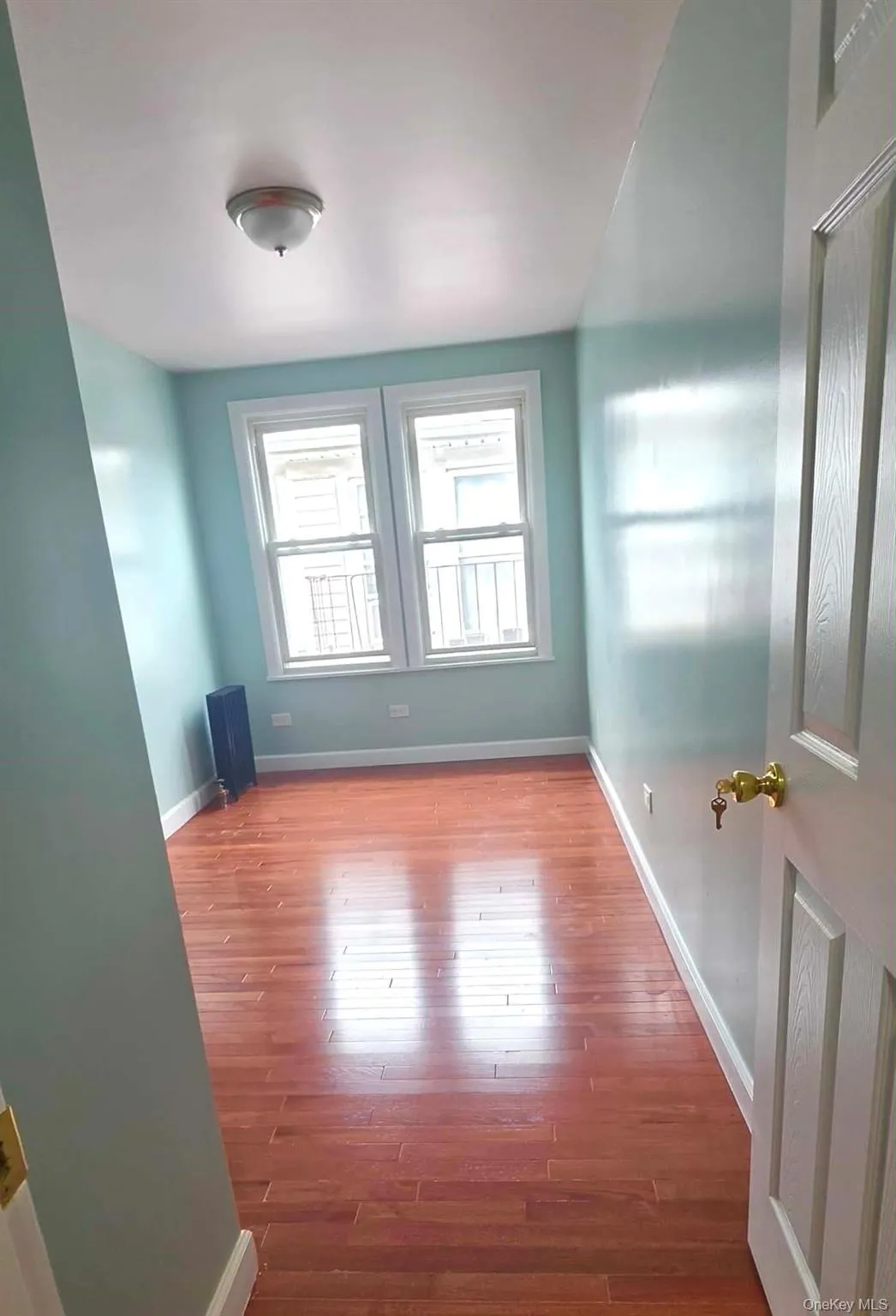 33-30 89th Street, New York, NY, 3 Bedrooms Bedrooms, 5 Rooms Rooms,1 BathroomBathrooms,Residential Lease,For Rent,89th,0,1005174 33-30 89th Street, New York, NY, 3 Bedrooms Bedrooms, 5 Rooms Rooms,1 BathroomBathrooms,Residential Lease,For Rent,89th,0,1005174