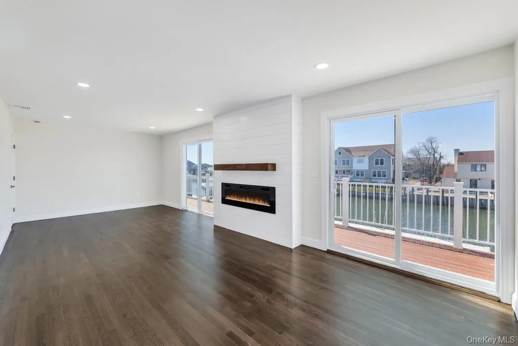 66 Lighthouse Road, Babylon, NY, 4 Bedrooms Bedrooms, 7 Rooms Rooms,3 BathroomsBathrooms,Residential,For Rent,Lighthouse,0,1005175 66 Lighthouse Road, Babylon, NY, 4 Bedrooms Bedrooms, 7 Rooms Rooms,3 BathroomsBathrooms,Residential,For Rent,Lighthouse,0,1005175