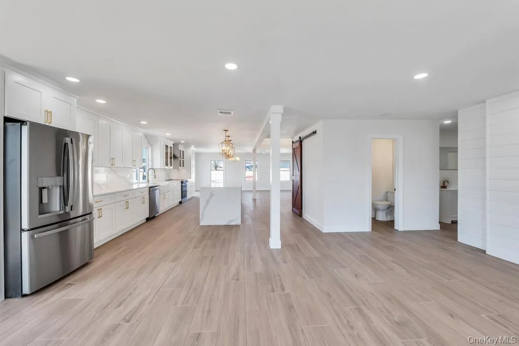 66 Lighthouse Road, Babylon, NY, 4 Bedrooms Bedrooms, 7 Rooms Rooms,3 BathroomsBathrooms,Residential,For Rent,Lighthouse,0,1005175 66 Lighthouse Road, Babylon, NY, 4 Bedrooms Bedrooms, 7 Rooms Rooms,3 BathroomsBathrooms,Residential,For Rent,Lighthouse,0,1005175