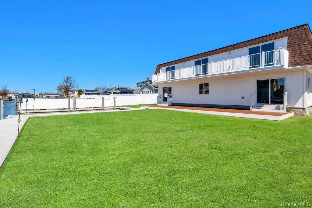 66 Lighthouse Road, Babylon, NY, 4 Bedrooms Bedrooms, 7 Rooms Rooms,3 BathroomsBathrooms,Residential,For Rent,Lighthouse,0,1005175 66 Lighthouse Road, Babylon, NY, 4 Bedrooms Bedrooms, 7 Rooms Rooms,3 BathroomsBathrooms,Residential,For Rent,Lighthouse,0,1005175