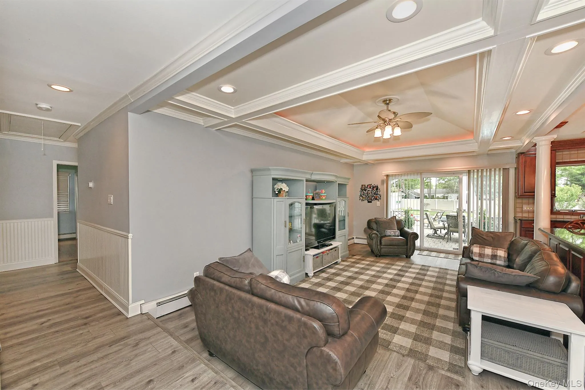 1019 Old Medford Avenue, Brookhaven, NY, 5 Bedrooms Bedrooms, 10 Rooms Rooms,3 BathroomsBathrooms,Residential,For Rent,Old Medford,0,1005179 1019 Old Medford Avenue, Brookhaven, NY, 5 Bedrooms Bedrooms, 10 Rooms Rooms,3 BathroomsBathrooms,Residential,For Rent,Old Medford,0,1005179