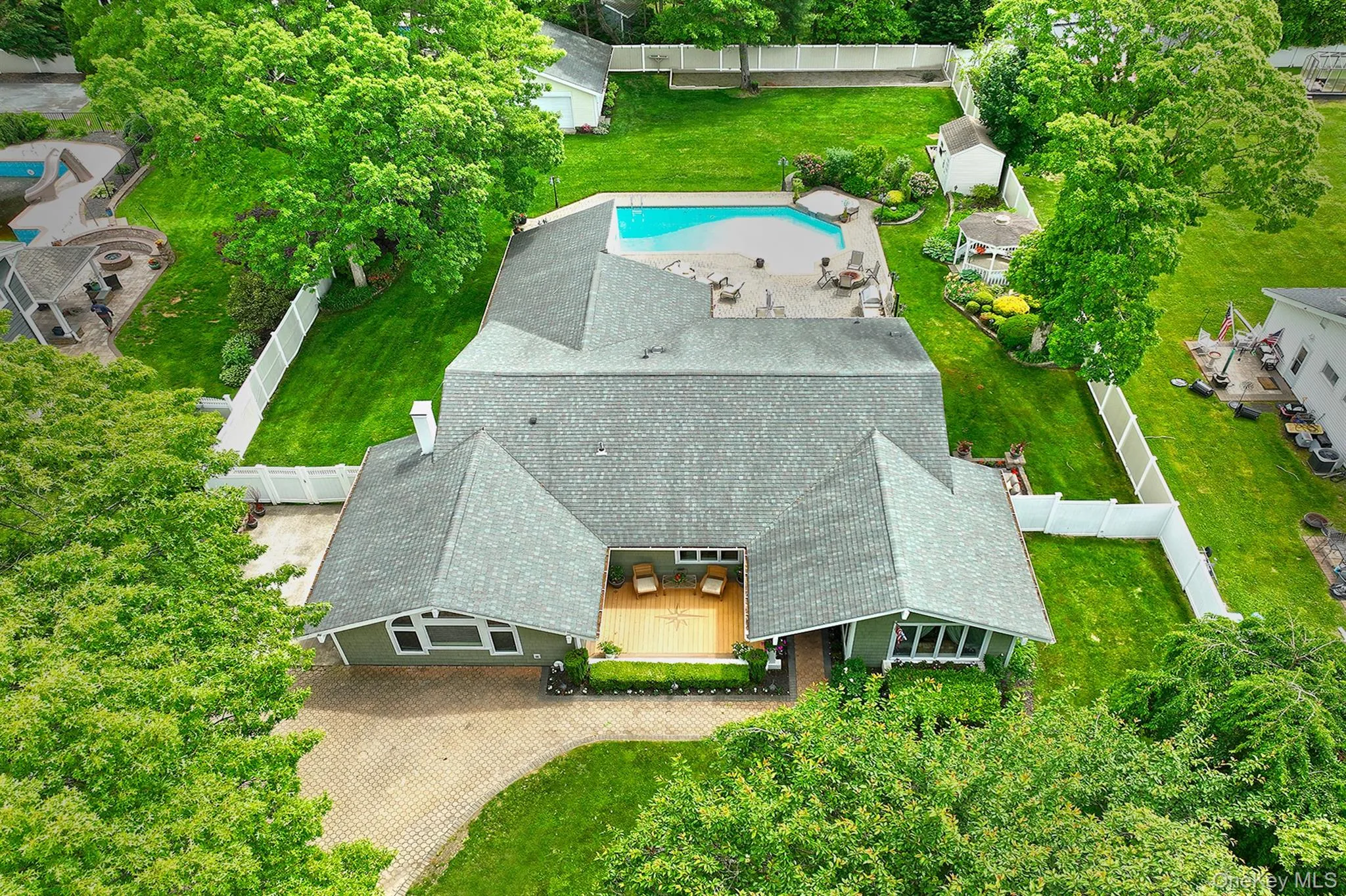 1019 Old Medford Avenue, Brookhaven, NY, 5 Bedrooms Bedrooms, 10 Rooms Rooms,3 BathroomsBathrooms,Residential,For Rent,Old Medford,0,1005179 1019 Old Medford Avenue, Brookhaven, NY, 5 Bedrooms Bedrooms, 10 Rooms Rooms,3 BathroomsBathrooms,Residential,For Rent,Old Medford,0,1005179