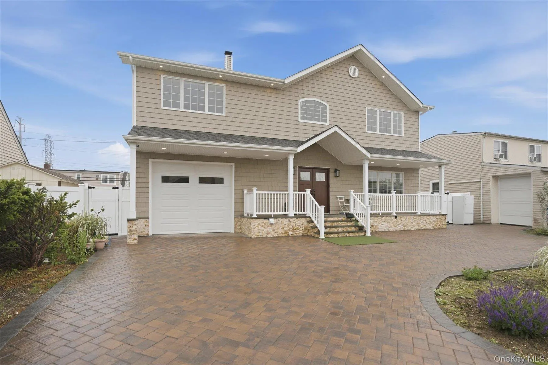 3563 Raven Street, Hempstead, NY, 5 Bedrooms Bedrooms, 8 Rooms Rooms,4 BathroomsBathrooms,Residential,For Rent,Raven,0,1005180 3563 Raven Street, Hempstead, NY, 5 Bedrooms Bedrooms, 8 Rooms Rooms,4 BathroomsBathrooms,Residential,For Rent,Raven,0,1005180