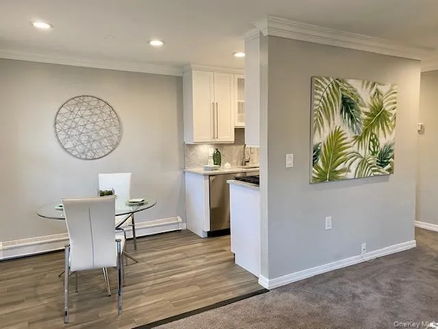 420 Terrace Road, Islip, NY, 1 Bedroom Bedrooms, 4 Rooms Rooms,1 BathroomBathrooms,Residential Lease,For Rent,Terrace,0,1005184 420 Terrace Road, Islip, NY, 1 Bedroom Bedrooms, 4 Rooms Rooms,1 BathroomBathrooms,Residential Lease,For Rent,Terrace,0,1005184