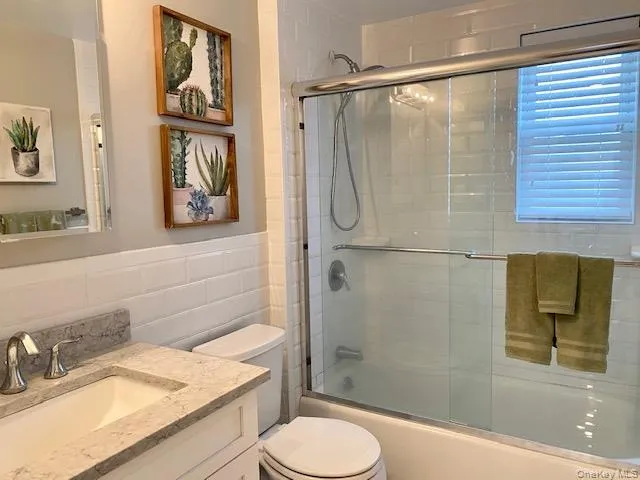 420 Terrace Road, Islip, NY, 1 Bedroom Bedrooms, 4 Rooms Rooms,1 BathroomBathrooms,Residential Lease,For Rent,Terrace,0,1005184 420 Terrace Road, Islip, NY, 1 Bedroom Bedrooms, 4 Rooms Rooms,1 BathroomBathrooms,Residential Lease,For Rent,Terrace,0,1005184