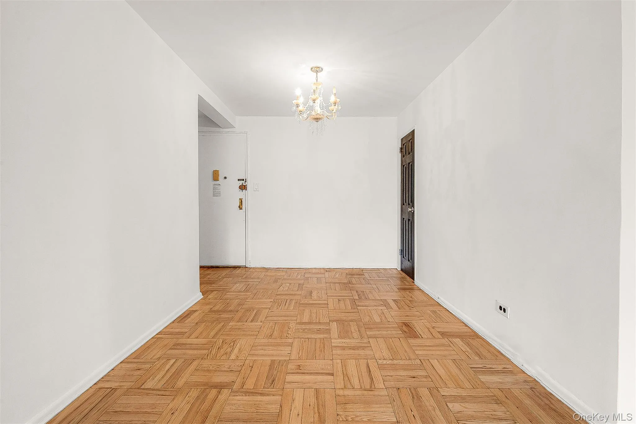94-30 60th Avenue, New York, NY, 3 Bedrooms Bedrooms, 8 Rooms Rooms,1 BathroomBathrooms,Residential,For Rent,60th,0,1005186 94-30 60th Avenue, New York, NY, 3 Bedrooms Bedrooms, 8 Rooms Rooms,1 BathroomBathrooms,Residential,For Rent,60th,0,1005186
