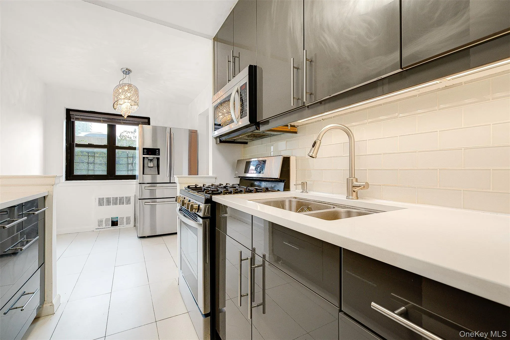 94-30 60th Avenue, New York, NY, 3 Bedrooms Bedrooms, 8 Rooms Rooms,1 BathroomBathrooms,Residential,For Rent,60th,0,1005186 94-30 60th Avenue, New York, NY, 3 Bedrooms Bedrooms, 8 Rooms Rooms,1 BathroomBathrooms,Residential,For Rent,60th,0,1005186