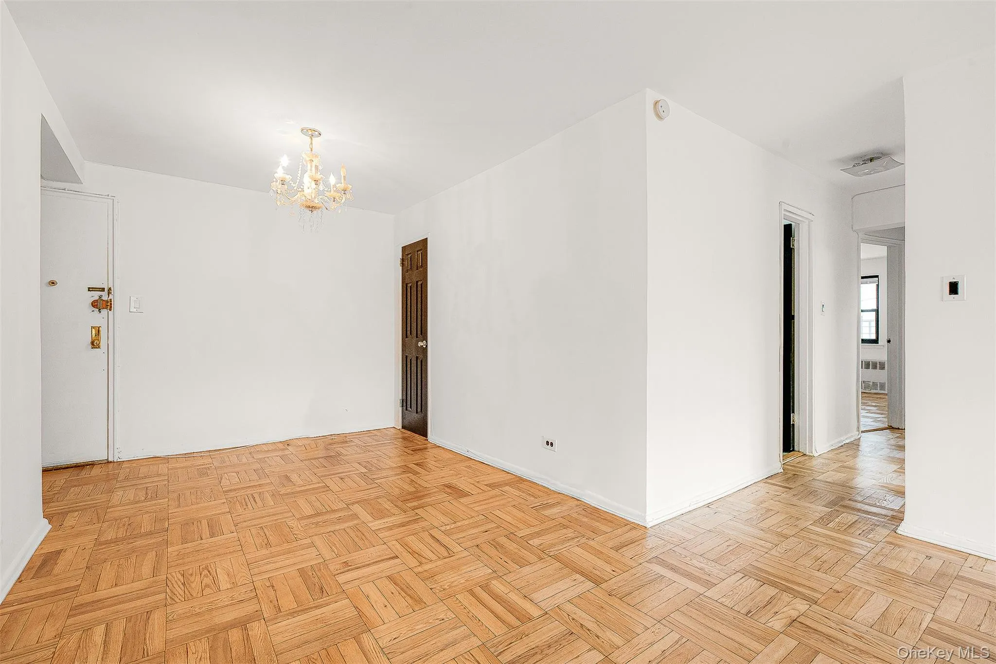 94-30 60th Avenue, New York, NY, 3 Bedrooms Bedrooms, 8 Rooms Rooms,1 BathroomBathrooms,Residential,For Rent,60th,0,1005186 94-30 60th Avenue, New York, NY, 3 Bedrooms Bedrooms, 8 Rooms Rooms,1 BathroomBathrooms,Residential,For Rent,60th,0,1005186