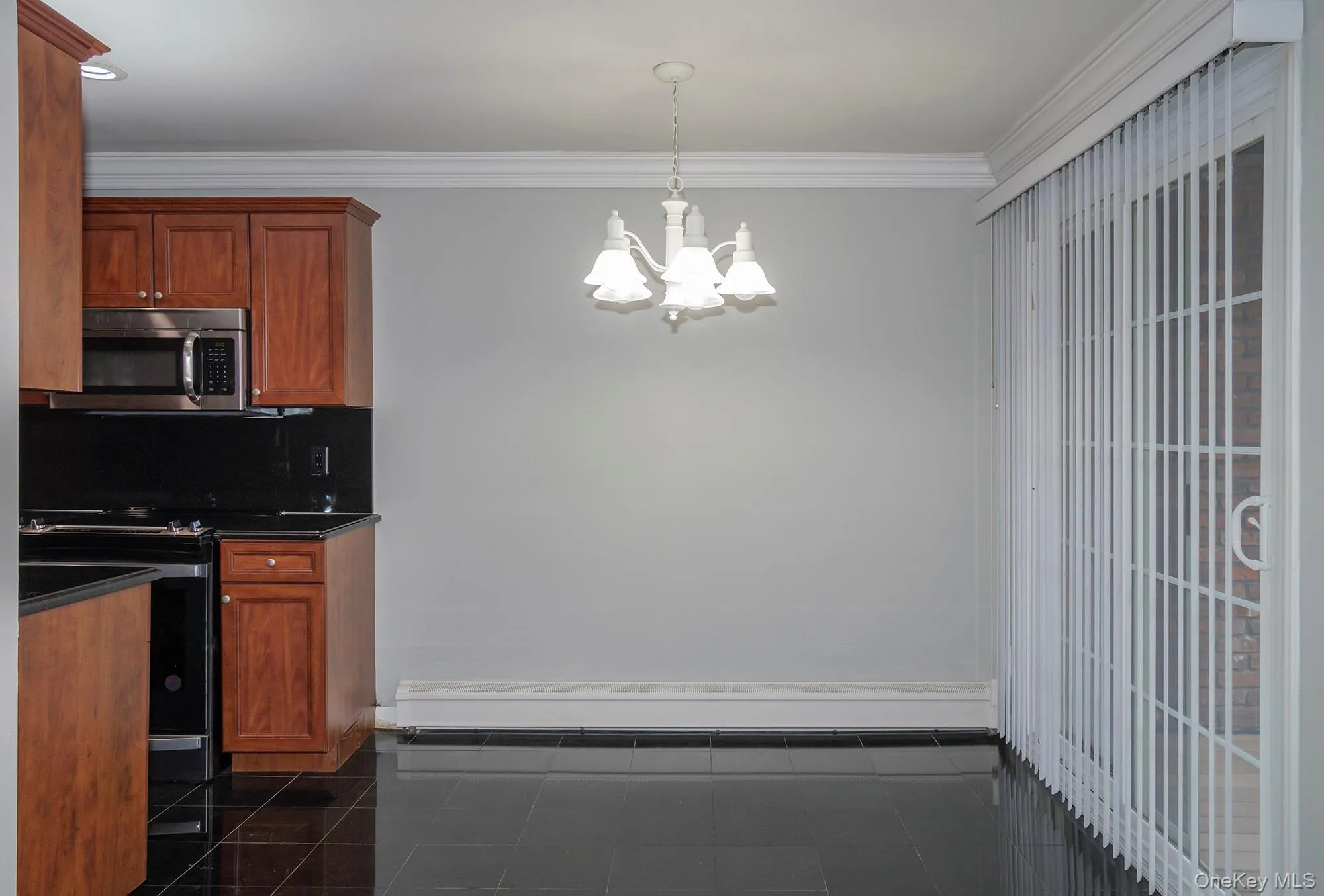 16 Garfield Avenue, Islip, NY, 1 Bedroom Bedrooms, 4 Rooms Rooms,1 BathroomBathrooms,Residential Lease,For Rent,Garfield,0,1005187 16 Garfield Avenue, Islip, NY, 1 Bedroom Bedrooms, 4 Rooms Rooms,1 BathroomBathrooms,Residential Lease,For Rent,Garfield,0,1005187