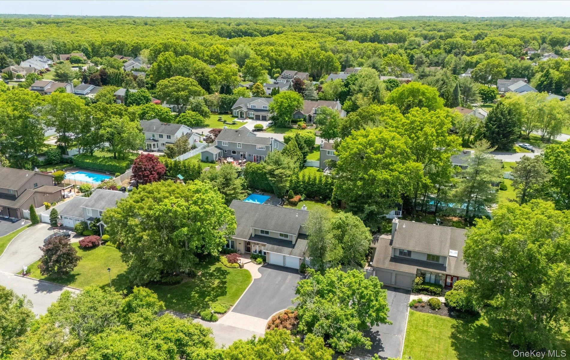 49 Annandale Road, Smithtown, NY, 5 Bedrooms Bedrooms, 10 Rooms Rooms,2 BathroomsBathrooms,Residential,For Rent,Annandale,0,1005190 49 Annandale Road, Smithtown, NY, 5 Bedrooms Bedrooms, 10 Rooms Rooms,2 BathroomsBathrooms,Residential,For Rent,Annandale,0,1005190