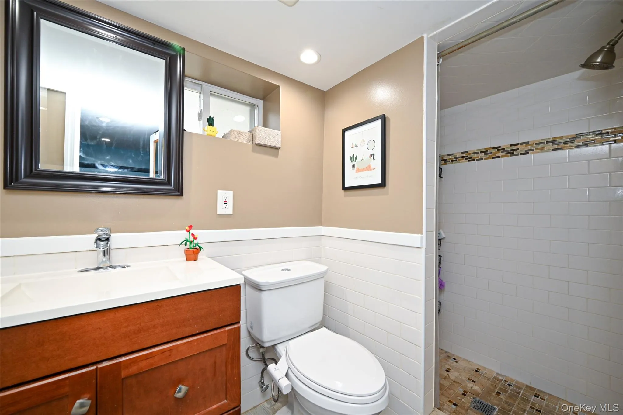 219-07 101st Avenue, New York, NY, 3 Bedrooms Bedrooms, 10 Rooms Rooms,2 BathroomsBathrooms,Residential,For Rent,101st,0,1005191 219-07 101st Avenue, New York, NY, 3 Bedrooms Bedrooms, 10 Rooms Rooms,2 BathroomsBathrooms,Residential,For Rent,101st,0,1005191