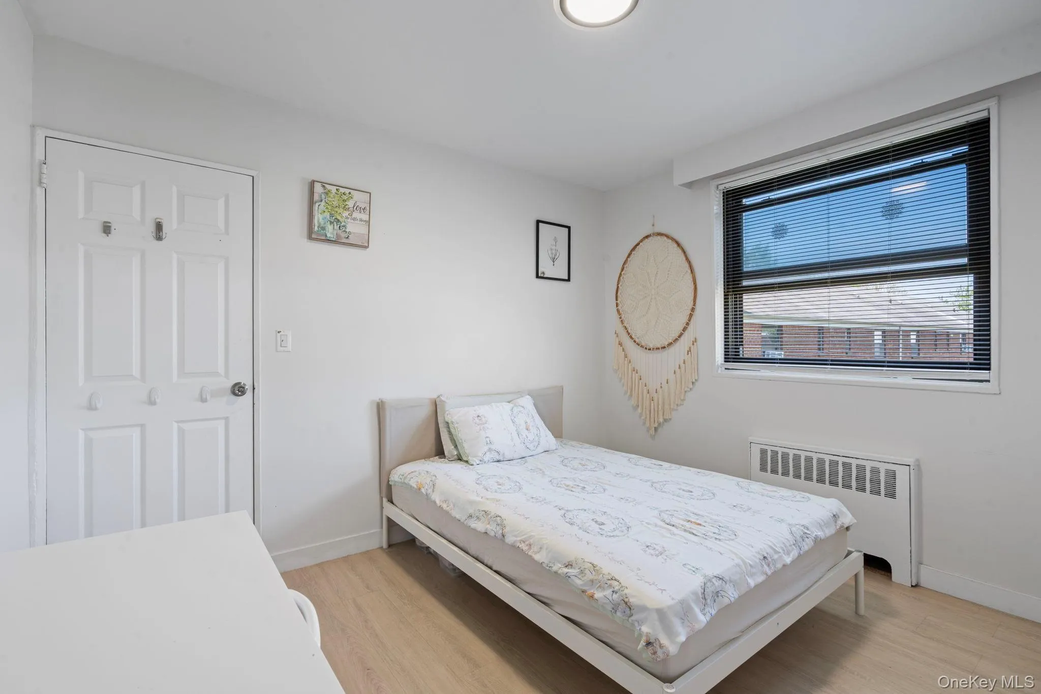 199-23 22 Ave, New York, NY, 2 Bedrooms Bedrooms, 5 Rooms Rooms,1 BathroomBathrooms,Residential,For Rent,22 Ave,0,1005197 199-23 22 Ave, New York, NY, 2 Bedrooms Bedrooms, 5 Rooms Rooms,1 BathroomBathrooms,Residential,For Rent,22 Ave,0,1005197