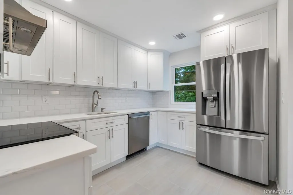 46 Jamaica Avenue, Babylon, NY, 4 Bedrooms Bedrooms, 9 Rooms Rooms,2 BathroomsBathrooms,Residential,For Rent,Jamaica,0,1005202 46 Jamaica Avenue, Babylon, NY, 4 Bedrooms Bedrooms, 9 Rooms Rooms,2 BathroomsBathrooms,Residential,For Rent,Jamaica,0,1005202