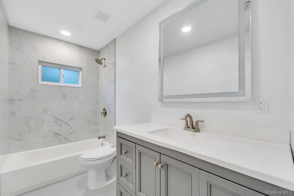 46 Jamaica Avenue, Babylon, NY, 4 Bedrooms Bedrooms, 9 Rooms Rooms,2 BathroomsBathrooms,Residential,For Rent,Jamaica,0,1005202 46 Jamaica Avenue, Babylon, NY, 4 Bedrooms Bedrooms, 9 Rooms Rooms,2 BathroomsBathrooms,Residential,For Rent,Jamaica,0,1005202
