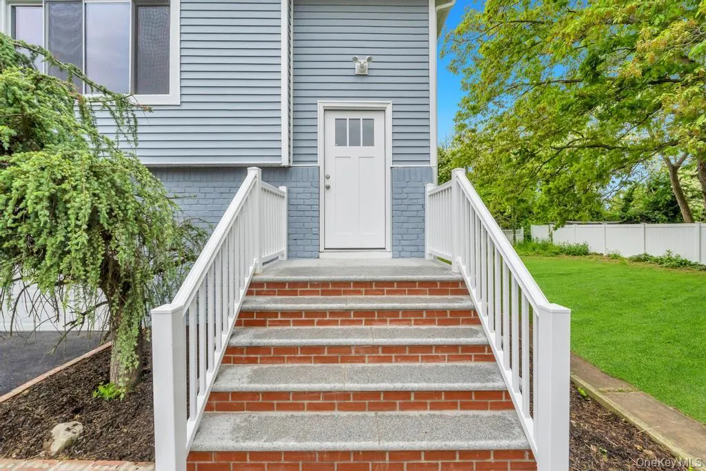 46 Jamaica Avenue, Babylon, NY, 4 Bedrooms Bedrooms, 9 Rooms Rooms,2 BathroomsBathrooms,Residential,For Rent,Jamaica,0,1005202 46 Jamaica Avenue, Babylon, NY, 4 Bedrooms Bedrooms, 9 Rooms Rooms,2 BathroomsBathrooms,Residential,For Rent,Jamaica,0,1005202