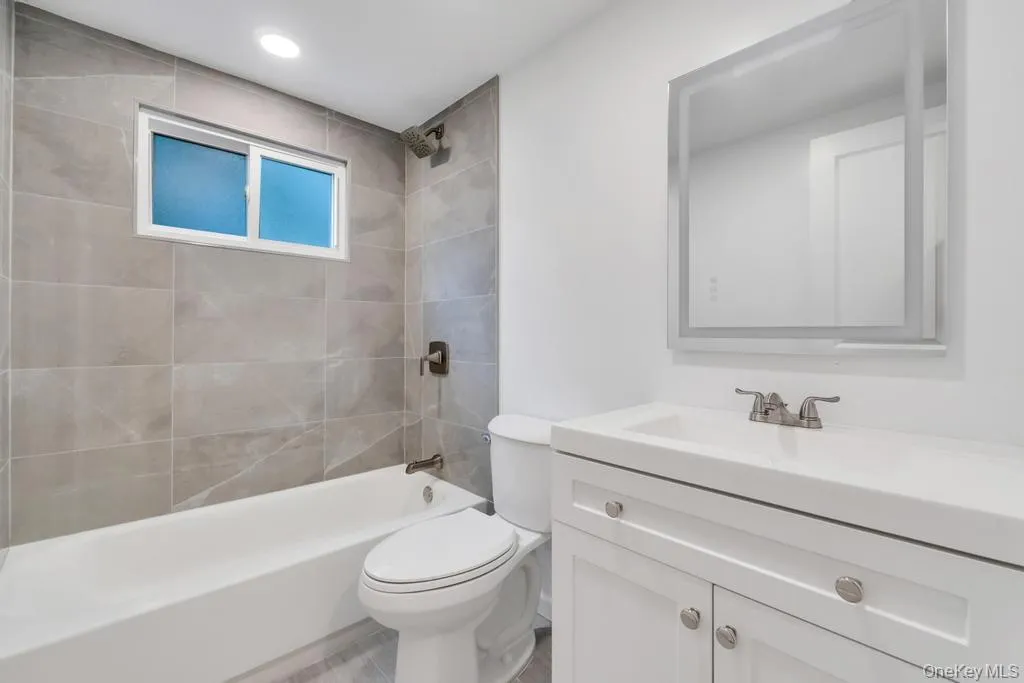 46 Jamaica Avenue, Babylon, NY, 4 Bedrooms Bedrooms, 9 Rooms Rooms,2 BathroomsBathrooms,Residential,For Rent,Jamaica,0,1005202 46 Jamaica Avenue, Babylon, NY, 4 Bedrooms Bedrooms, 9 Rooms Rooms,2 BathroomsBathrooms,Residential,For Rent,Jamaica,0,1005202