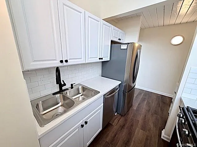 1 Landmark Square, Rye Town, NY, 1 Bedroom Bedrooms, 4 Rooms Rooms,1 BathroomBathrooms,Residential,For Rent,Landmark,0,1005203 1 Landmark Square, Rye Town, NY, 1 Bedroom Bedrooms, 4 Rooms Rooms,1 BathroomBathrooms,Residential,For Rent,Landmark,0,1005203