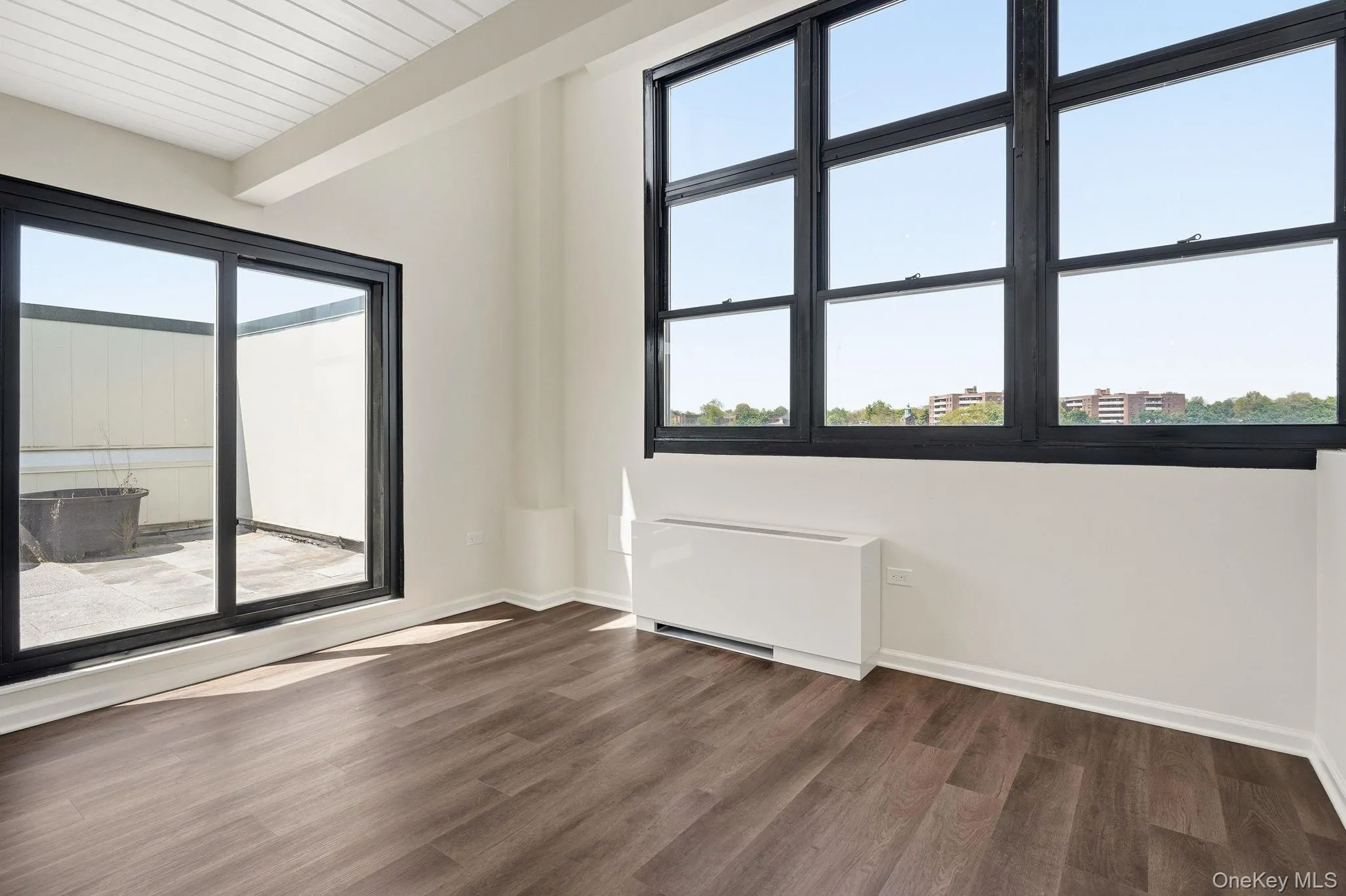 1 Landmark Square, Rye Town, NY, 1 Bedroom Bedrooms, 4 Rooms Rooms,1 BathroomBathrooms,Residential,For Rent,Landmark,0,1005203 1 Landmark Square, Rye Town, NY, 1 Bedroom Bedrooms, 4 Rooms Rooms,1 BathroomBathrooms,Residential,For Rent,Landmark,0,1005203