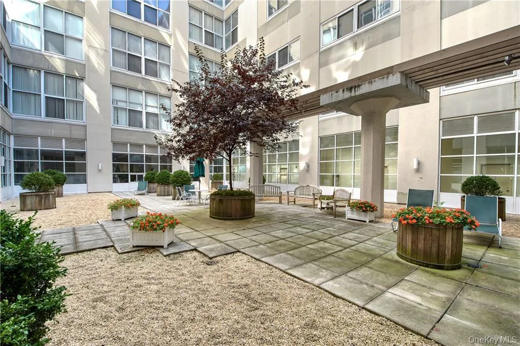1 Landmark Square, Rye Town, NY, 1 Bedroom Bedrooms, 4 Rooms Rooms,1 BathroomBathrooms,Residential,For Rent,Landmark,0,1005203 1 Landmark Square, Rye Town, NY, 1 Bedroom Bedrooms, 4 Rooms Rooms,1 BathroomBathrooms,Residential,For Rent,Landmark,0,1005203