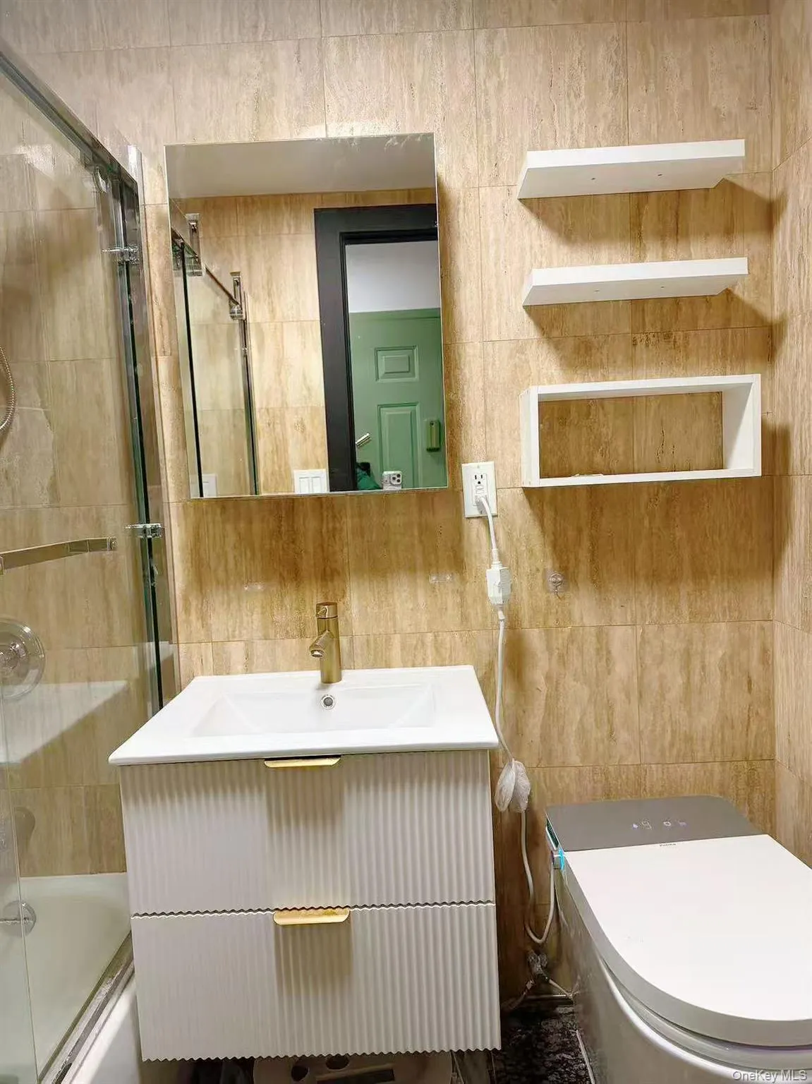 134-43 Maple Avenue, New York, NY, 1 Bedroom Bedrooms, 4 Rooms Rooms,1 BathroomBathrooms,Residential,For Rent,Maple,0,1005204 134-43 Maple Avenue, New York, NY, 1 Bedroom Bedrooms, 4 Rooms Rooms,1 BathroomBathrooms,Residential,For Rent,Maple,0,1005204