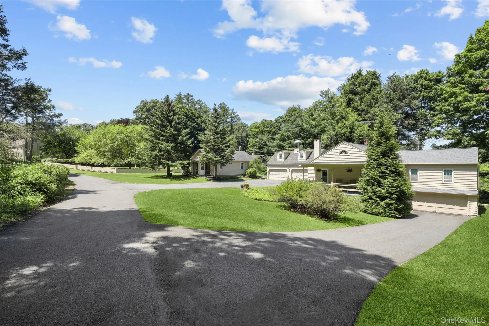 9 Oregon Road, Bedford, NY, 5 Bedrooms Bedrooms, 12 Rooms Rooms,6 BathroomsBathrooms,Residential,For Rent,Oregon,0,1005206 9 Oregon Road, Bedford, NY, 5 Bedrooms Bedrooms, 12 Rooms Rooms,6 BathroomsBathrooms,Residential,For Rent,Oregon,0,1005206