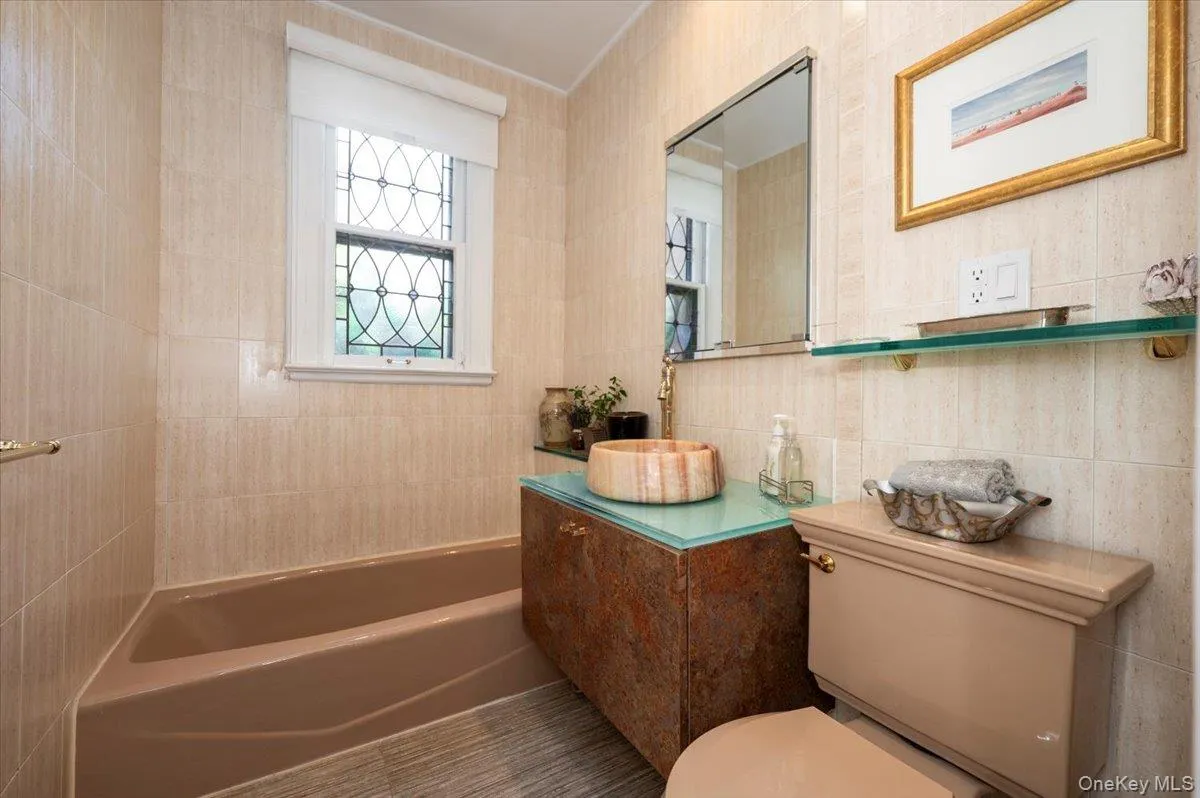 47 Penn Street, Long Beach, NY, 2 Bedrooms Bedrooms, 4 Rooms Rooms,2 BathroomsBathrooms,Residential Lease,For Rent,Penn,0,KEY1005207 47 Penn Street, Long Beach, NY, 2 Bedrooms Bedrooms, 4 Rooms Rooms,2 BathroomsBathrooms,Residential Lease,For Rent,Penn,0,KEY1005207