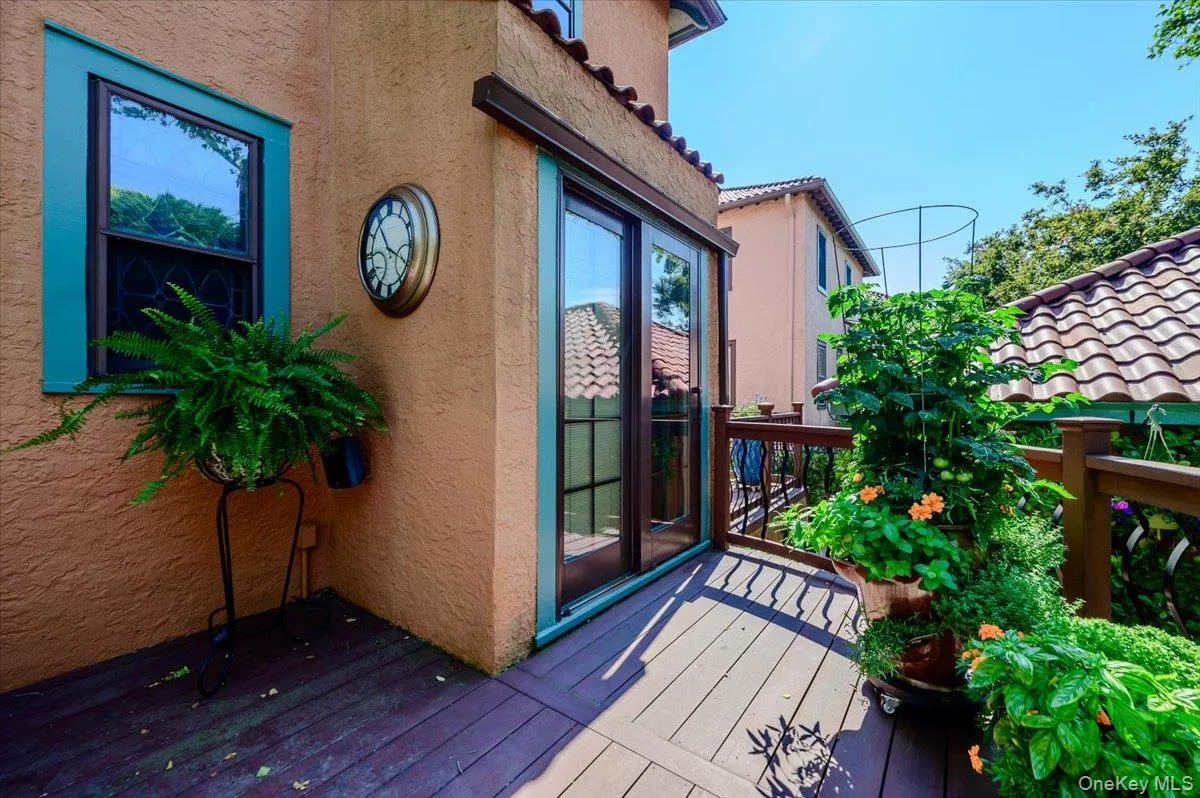 47 Penn Street, Long Beach, NY, 2 Bedrooms Bedrooms, 4 Rooms Rooms,2 BathroomsBathrooms,Residential Lease,For Rent,Penn,0,KEY1005207 47 Penn Street, Long Beach, NY, 2 Bedrooms Bedrooms, 4 Rooms Rooms,2 BathroomsBathrooms,Residential Lease,For Rent,Penn,0,KEY1005207