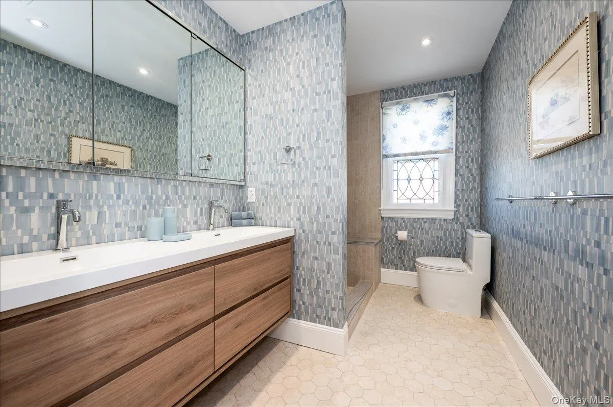 47 Penn Street, Long Beach, NY, 2 Bedrooms Bedrooms, 4 Rooms Rooms,2 BathroomsBathrooms,Residential Lease,For Rent,Penn,0,KEY1005207 47 Penn Street, Long Beach, NY, 2 Bedrooms Bedrooms, 4 Rooms Rooms,2 BathroomsBathrooms,Residential Lease,For Rent,Penn,0,KEY1005207