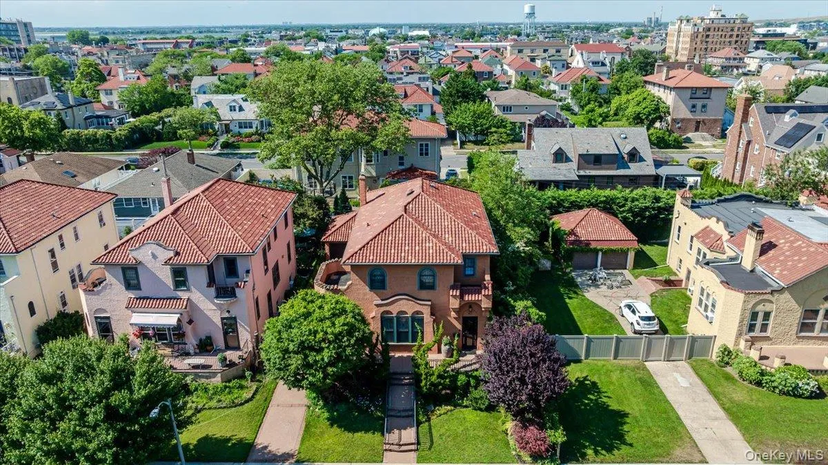 47 Penn Street, Long Beach, NY, 2 Bedrooms Bedrooms, 4 Rooms Rooms,2 BathroomsBathrooms,Residential Lease,For Rent,Penn,0,KEY1005207 47 Penn Street, Long Beach, NY, 2 Bedrooms Bedrooms, 4 Rooms Rooms,2 BathroomsBathrooms,Residential Lease,For Rent,Penn,0,KEY1005207