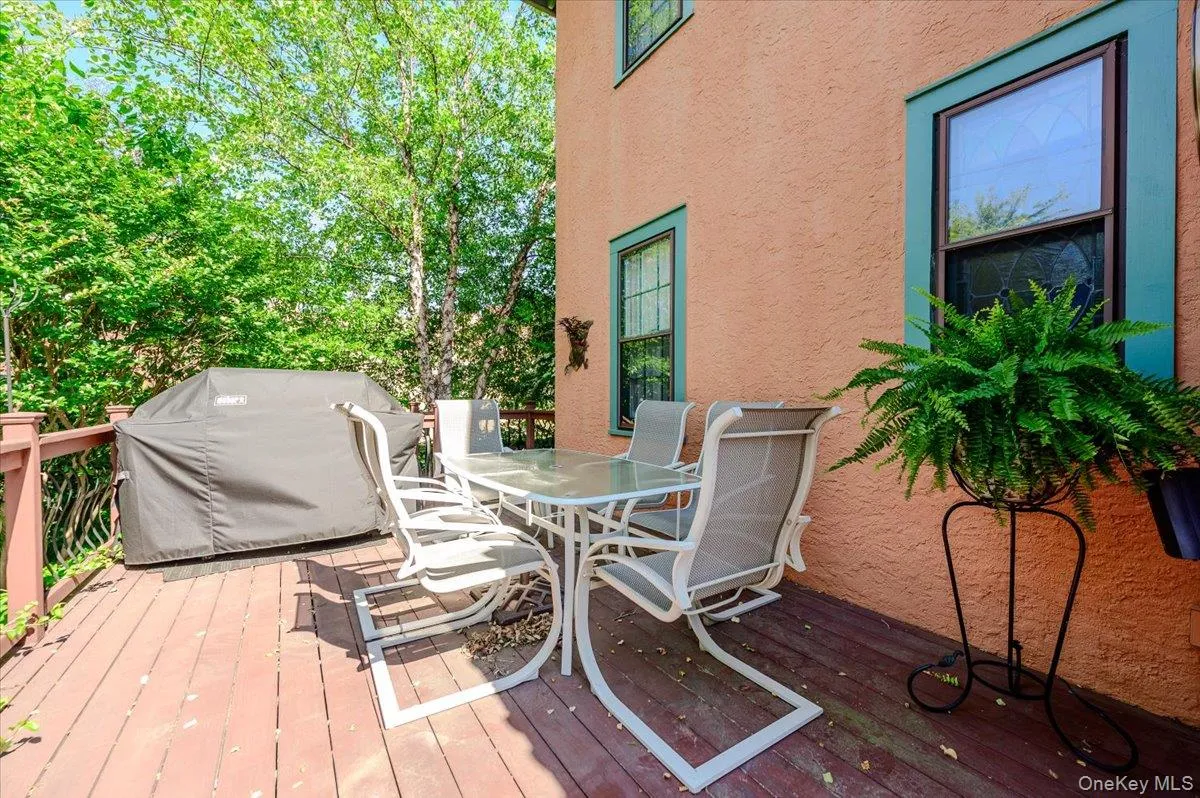 47 Penn Street, Long Beach, NY, 2 Bedrooms Bedrooms, 4 Rooms Rooms,2 BathroomsBathrooms,Residential Lease,For Rent,Penn,0,KEY1005207 47 Penn Street, Long Beach, NY, 2 Bedrooms Bedrooms, 4 Rooms Rooms,2 BathroomsBathrooms,Residential Lease,For Rent,Penn,0,KEY1005207