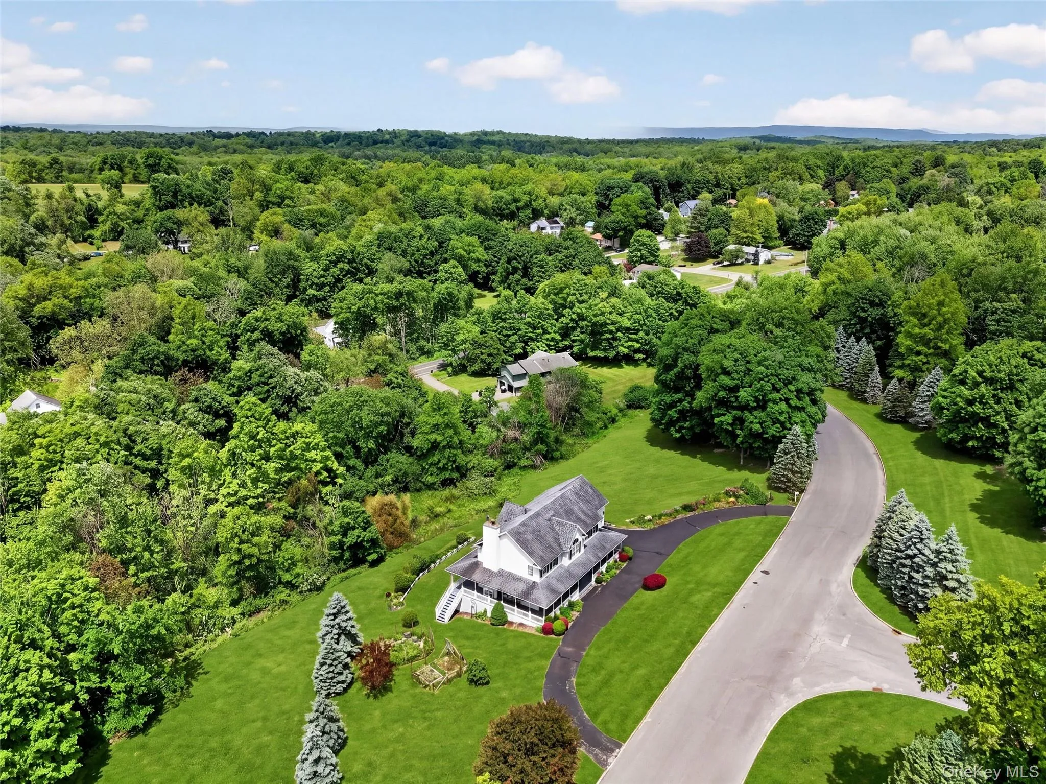 2 Melissa Lane, New Windsor, NY, 4 Bedrooms Bedrooms, 10 Rooms Rooms,2 BathroomsBathrooms,Residential,For Rent,Melissa,0,1005209 2 Melissa Lane, New Windsor, NY, 4 Bedrooms Bedrooms, 10 Rooms Rooms,2 BathroomsBathrooms,Residential,For Rent,Melissa,0,1005209