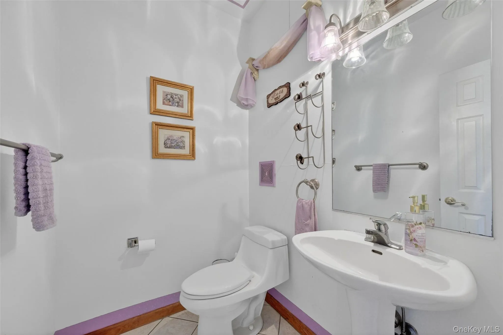 2 Melissa Lane, New Windsor, NY, 4 Bedrooms Bedrooms, 10 Rooms Rooms,2 BathroomsBathrooms,Residential,For Rent,Melissa,0,1005209 2 Melissa Lane, New Windsor, NY, 4 Bedrooms Bedrooms, 10 Rooms Rooms,2 BathroomsBathrooms,Residential,For Rent,Melissa,0,1005209