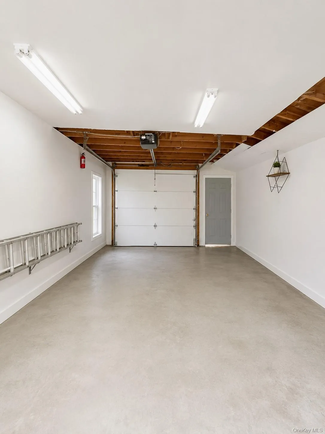 92-47 76th Street, New York, NY, 3 Bedrooms Bedrooms, 6 Rooms Rooms,1 BathroomBathrooms,Residential,For Rent,76th,0,1005210 92-47 76th Street, New York, NY, 3 Bedrooms Bedrooms, 6 Rooms Rooms,1 BathroomBathrooms,Residential,For Rent,76th,0,1005210