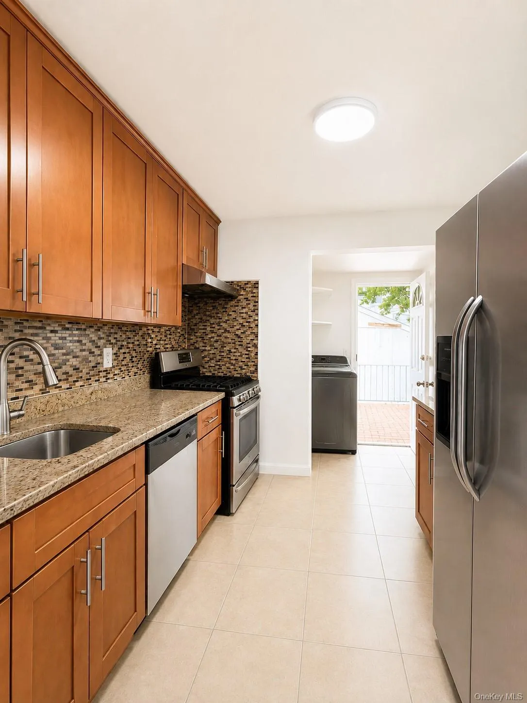 92-47 76th Street, New York, NY, 3 Bedrooms Bedrooms, 6 Rooms Rooms,1 BathroomBathrooms,Residential,For Rent,76th,0,1005210 92-47 76th Street, New York, NY, 3 Bedrooms Bedrooms, 6 Rooms Rooms,1 BathroomBathrooms,Residential,For Rent,76th,0,1005210
