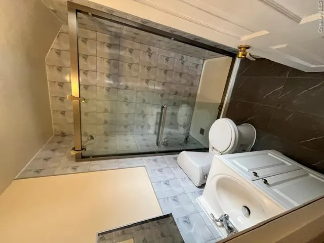 24509 148th Road, New York, NY, 3 Bedrooms Bedrooms, 7 Rooms Rooms,2 BathroomsBathrooms,Residential Lease,For Rent,148th,0,1005212 24509 148th Road, New York, NY, 3 Bedrooms Bedrooms, 7 Rooms Rooms,2 BathroomsBathrooms,Residential Lease,For Rent,148th,0,1005212