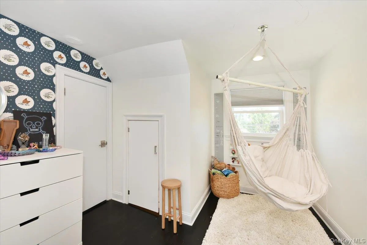 383 Violet Street, Oyster Bay, NY, 3 Bedrooms Bedrooms, 6 Rooms Rooms,2 BathroomsBathrooms,Residential,For Rent,Violet,0,1005215 383 Violet Street, Oyster Bay, NY, 3 Bedrooms Bedrooms, 6 Rooms Rooms,2 BathroomsBathrooms,Residential,For Rent,Violet,0,1005215