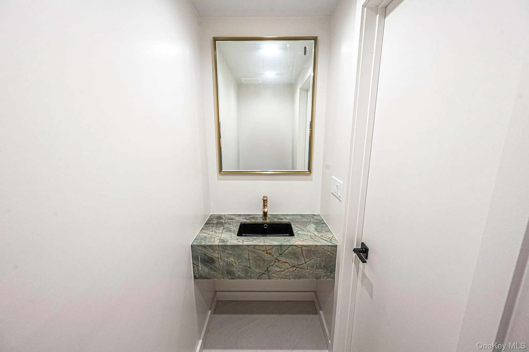 40 Buttercup Lane, Hempstead, NY, 6 Bedrooms Bedrooms, 8 Rooms Rooms,2 BathroomsBathrooms,Residential,For Rent,Buttercup,0,1005218 40 Buttercup Lane, Hempstead, NY, 6 Bedrooms Bedrooms, 8 Rooms Rooms,2 BathroomsBathrooms,Residential,For Rent,Buttercup,0,1005218