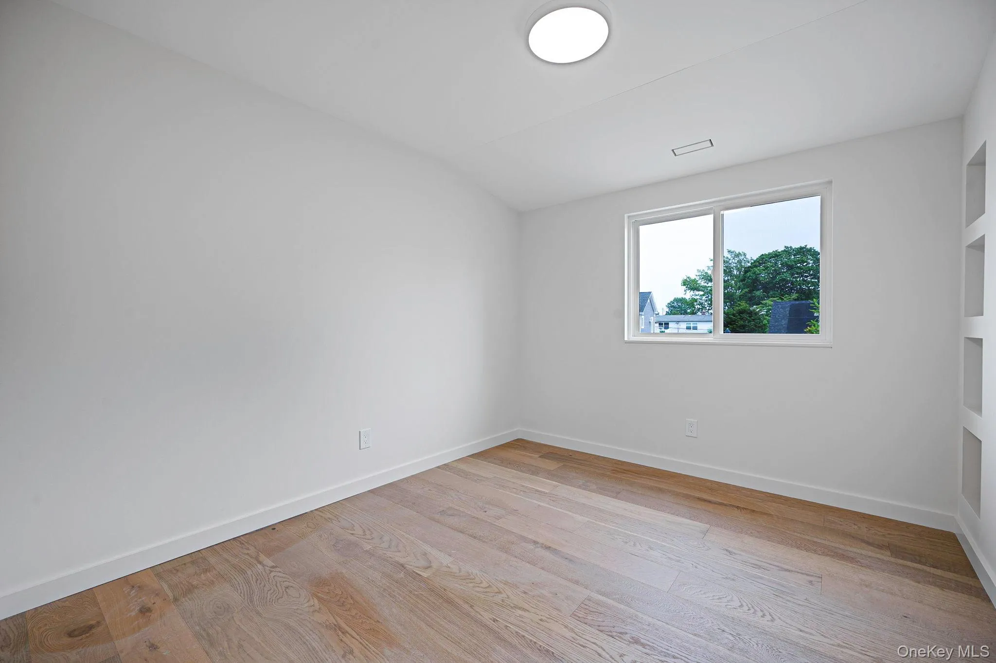 40 Buttercup Lane, Hempstead, NY, 6 Bedrooms Bedrooms, 8 Rooms Rooms,2 BathroomsBathrooms,Residential,For Rent,Buttercup,0,1005218 40 Buttercup Lane, Hempstead, NY, 6 Bedrooms Bedrooms, 8 Rooms Rooms,2 BathroomsBathrooms,Residential,For Rent,Buttercup,0,1005218