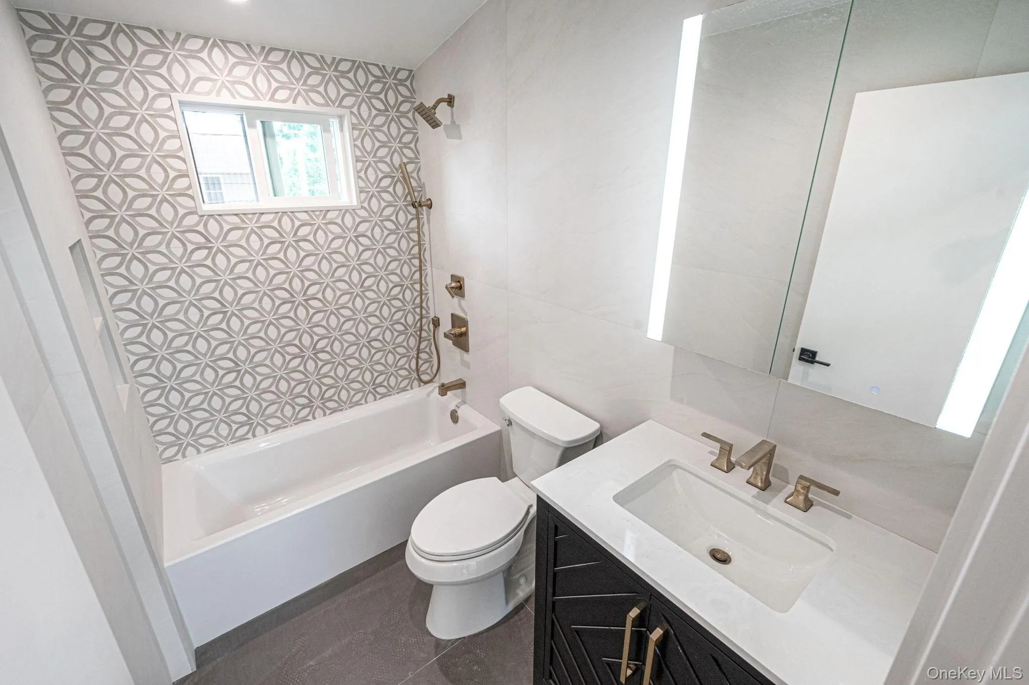 40 Buttercup Lane, Hempstead, NY, 6 Bedrooms Bedrooms, 8 Rooms Rooms,2 BathroomsBathrooms,Residential,For Rent,Buttercup,0,1005218 40 Buttercup Lane, Hempstead, NY, 6 Bedrooms Bedrooms, 8 Rooms Rooms,2 BathroomsBathrooms,Residential,For Rent,Buttercup,0,1005218