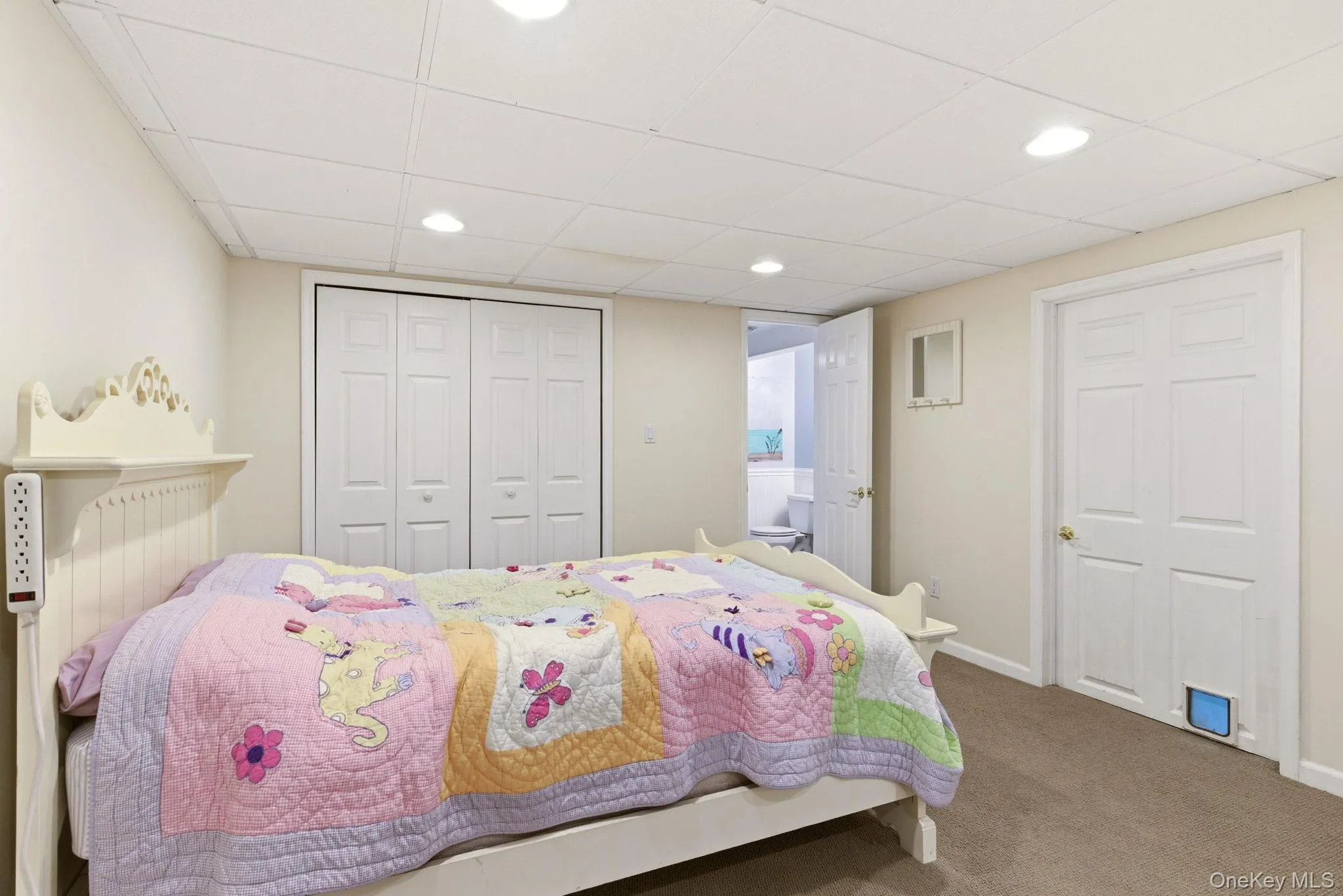 1 Regal Court, Smithtown, NY, 4 Bedrooms Bedrooms, 9 Rooms Rooms,3 BathroomsBathrooms,Residential,For Rent,Regal,0,1005233 1 Regal Court, Smithtown, NY, 4 Bedrooms Bedrooms, 9 Rooms Rooms,3 BathroomsBathrooms,Residential,For Rent,Regal,0,1005233