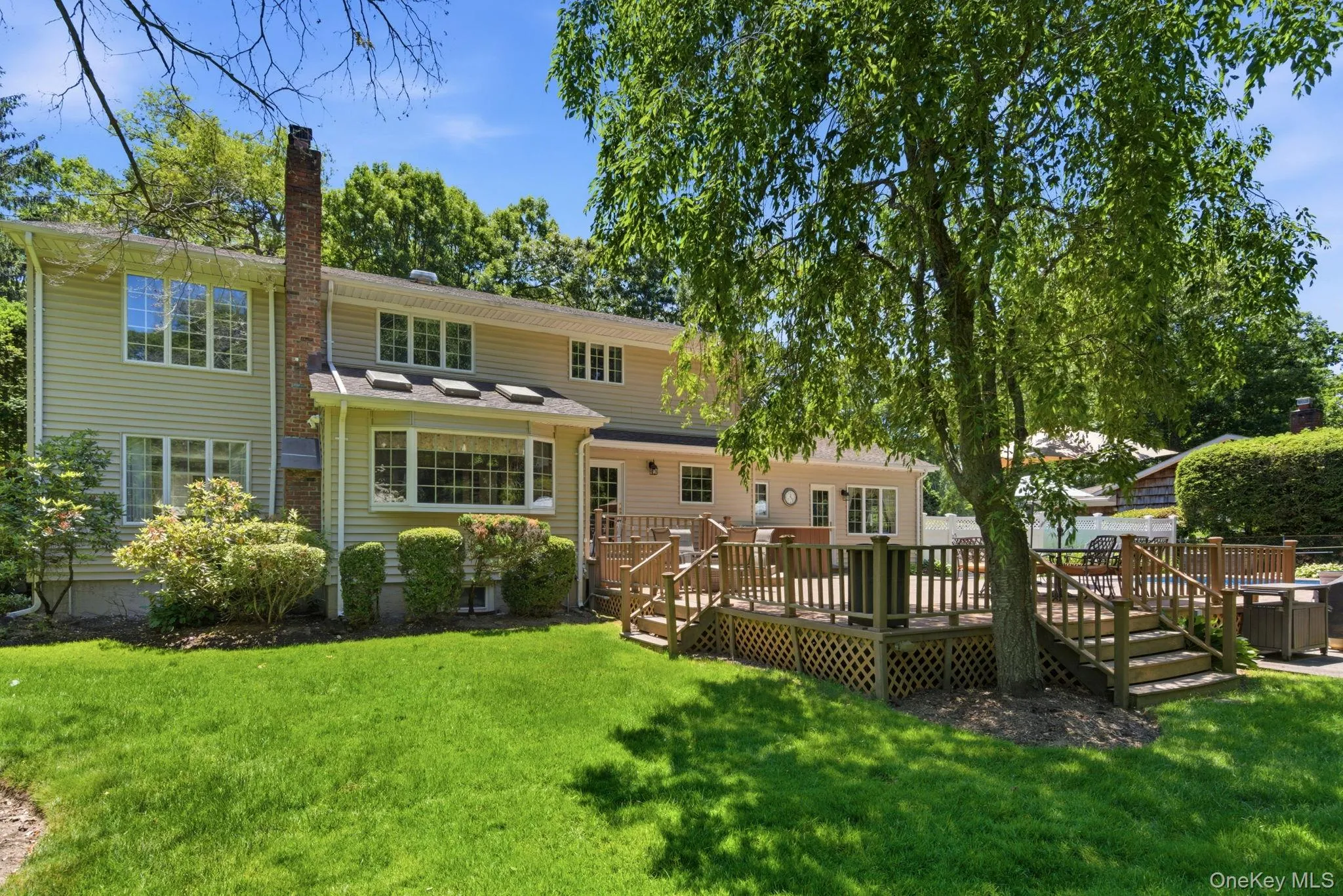 1 Regal Court, Smithtown, NY, 4 Bedrooms Bedrooms, 9 Rooms Rooms,3 BathroomsBathrooms,Residential,For Rent,Regal,0,1005233 1 Regal Court, Smithtown, NY, 4 Bedrooms Bedrooms, 9 Rooms Rooms,3 BathroomsBathrooms,Residential,For Rent,Regal,0,1005233
