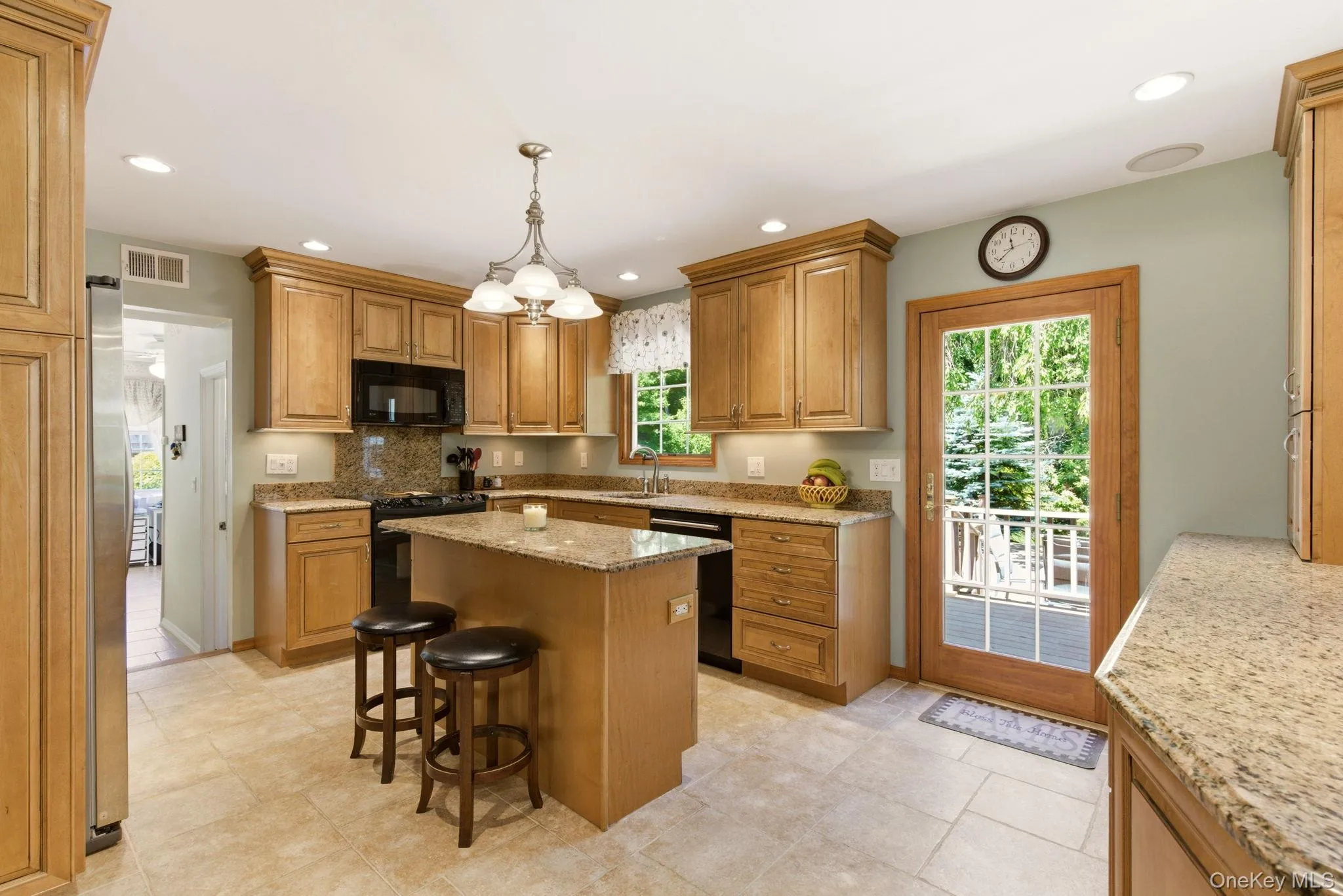 1 Regal Court, Smithtown, NY, 4 Bedrooms Bedrooms, 9 Rooms Rooms,3 BathroomsBathrooms,Residential,For Rent,Regal,0,1005233 1 Regal Court, Smithtown, NY, 4 Bedrooms Bedrooms, 9 Rooms Rooms,3 BathroomsBathrooms,Residential,For Rent,Regal,0,1005233