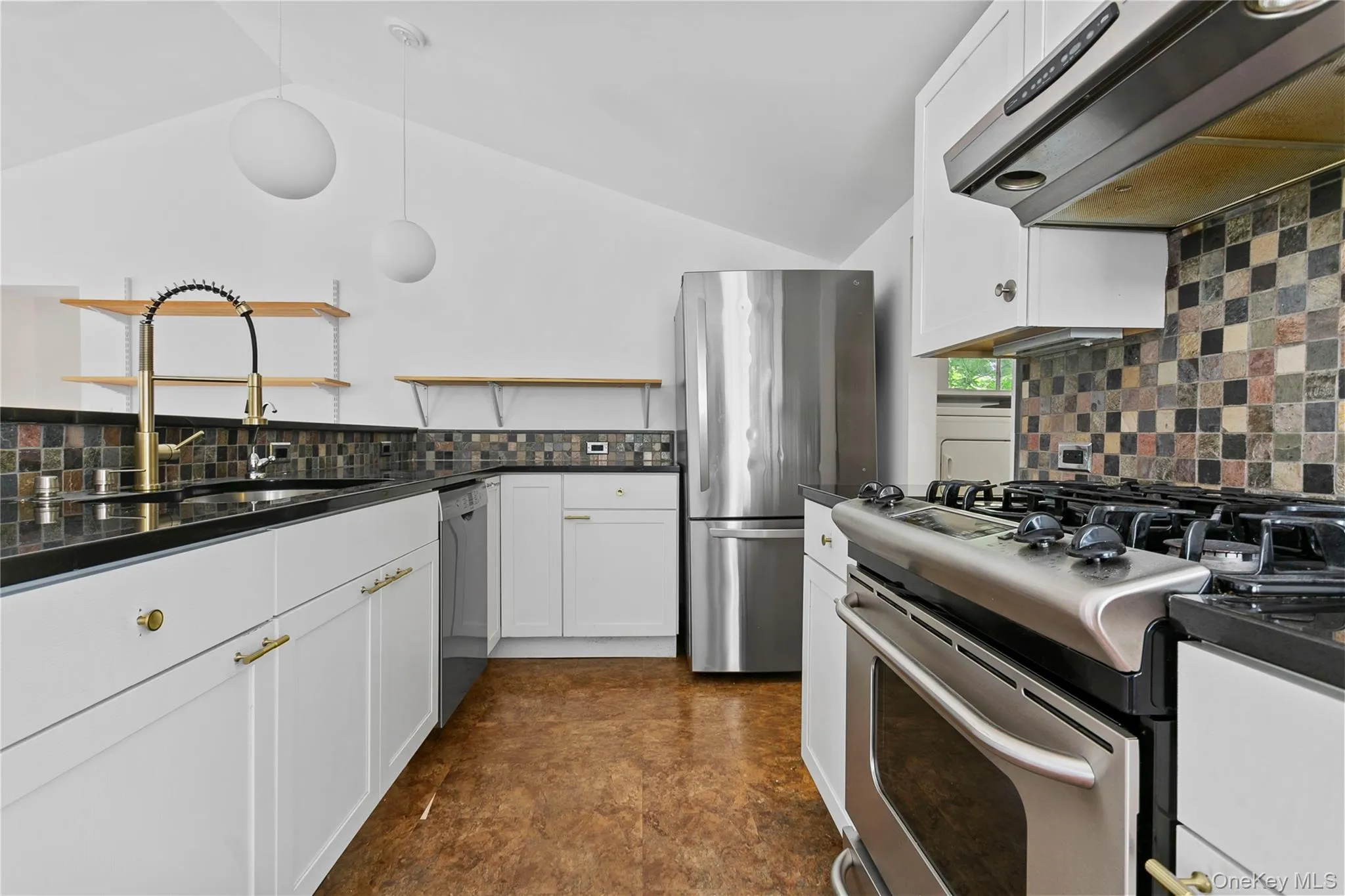 392 Main Street, Philipstown, NY, 2 Bedrooms Bedrooms, 5 Rooms Rooms,1 BathroomBathrooms,Residential Lease,For Rent,Main,0,1005241 392 Main Street, Philipstown, NY, 2 Bedrooms Bedrooms, 5 Rooms Rooms,1 BathroomBathrooms,Residential Lease,For Rent,Main,0,1005241