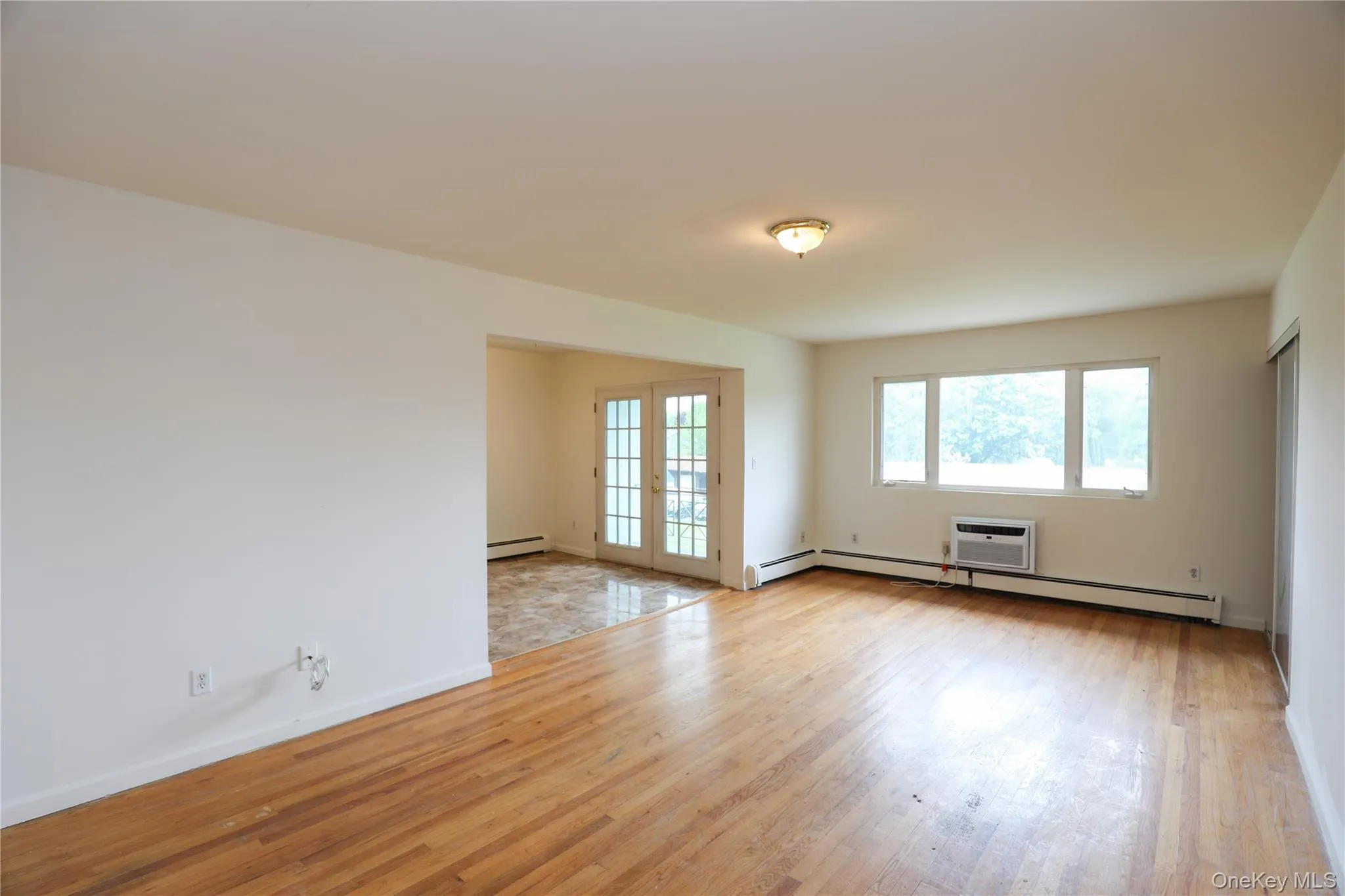 30 Lamb Avenue, Saugerties, NY, 1 Bedroom Bedrooms, 2 Rooms Rooms,1 BathroomBathrooms,Residential Lease,For Rent,Lamb,0,1005242 30 Lamb Avenue, Saugerties, NY, 1 Bedroom Bedrooms, 2 Rooms Rooms,1 BathroomBathrooms,Residential Lease,For Rent,Lamb,0,1005242