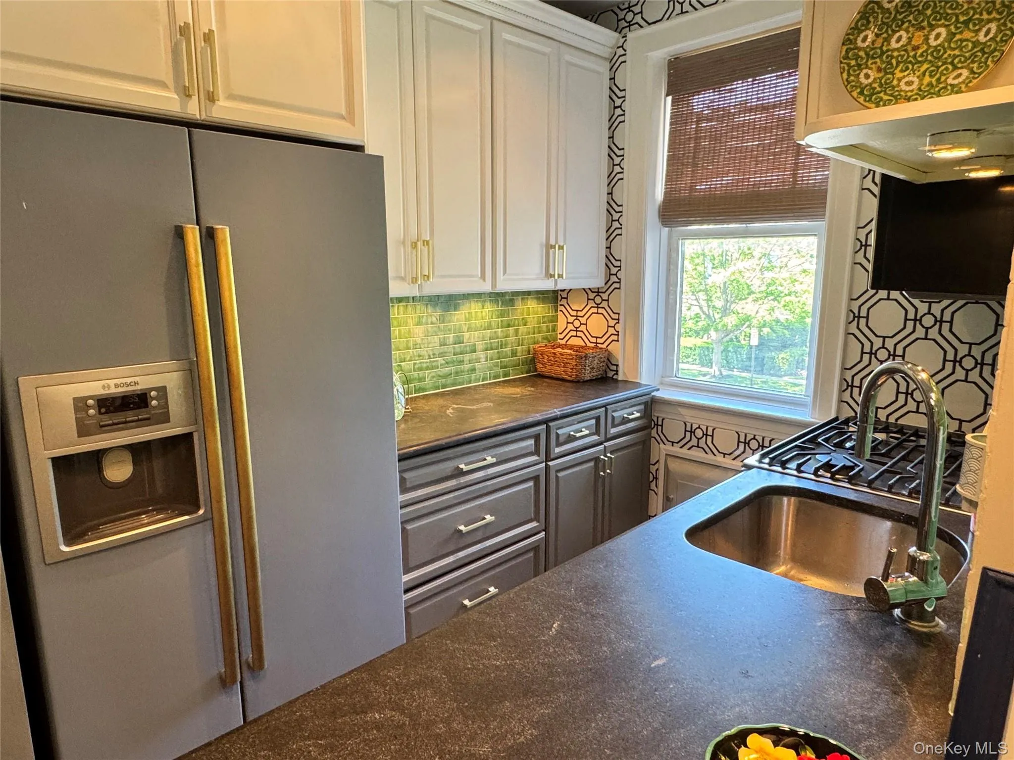 222 7th Street, North Hempstead, NY, 2 Bedrooms Bedrooms, 5 Rooms Rooms,1 BathroomBathrooms,Residential,For Rent,7th,0,1005246 222 7th Street, North Hempstead, NY, 2 Bedrooms Bedrooms, 5 Rooms Rooms,1 BathroomBathrooms,Residential,For Rent,7th,0,1005246