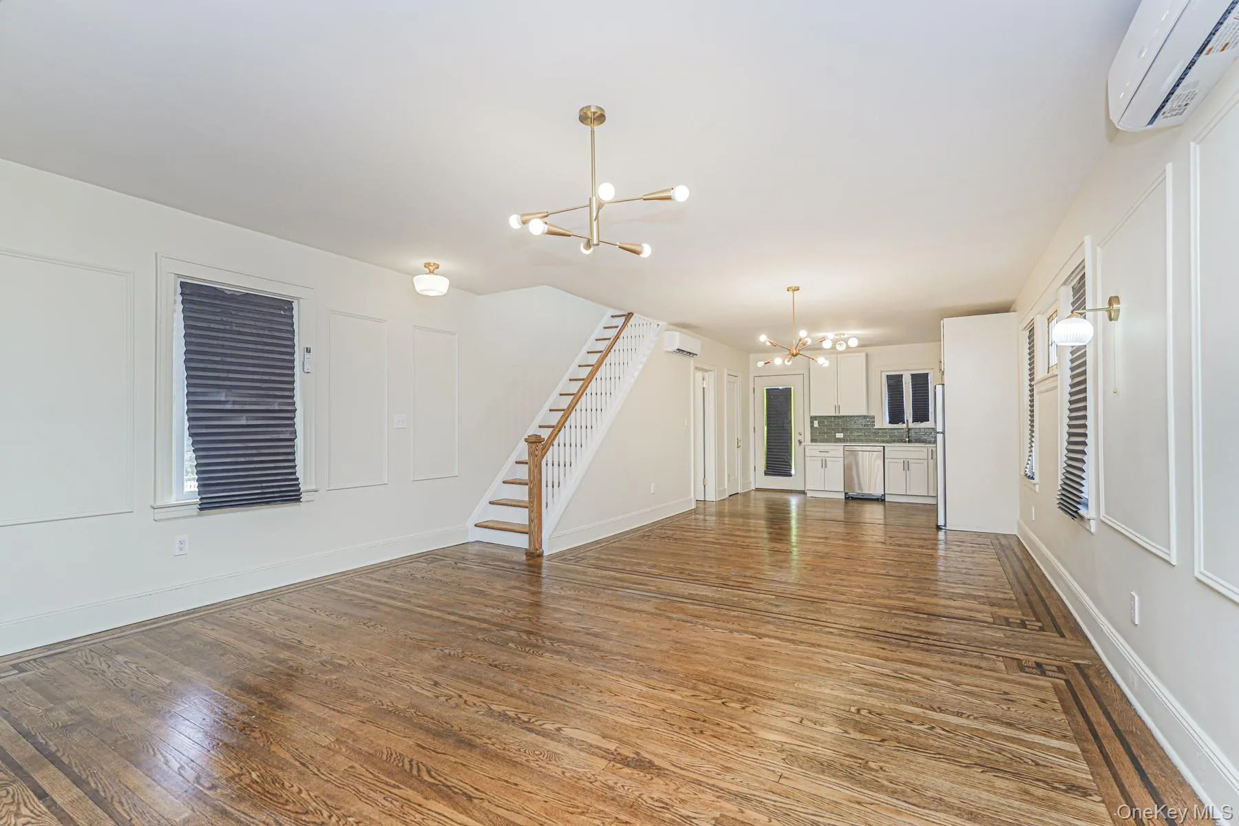 332 Willowbrook, New York, NY, 3 Bedrooms Bedrooms, 6 Rooms Rooms,1 BathroomBathrooms,Residential,For Rent,Willowbrook,0,1005251 332 Willowbrook, New York, NY, 3 Bedrooms Bedrooms, 6 Rooms Rooms,1 BathroomBathrooms,Residential,For Rent,Willowbrook,0,1005251