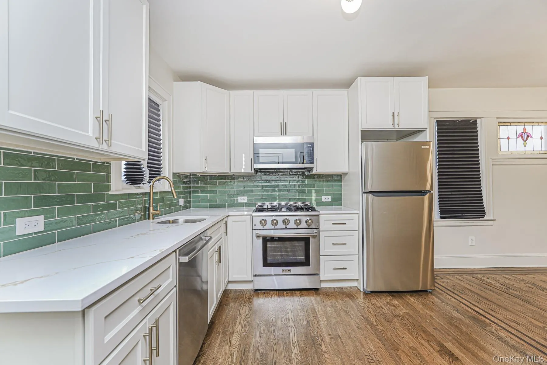 332 Willowbrook, New York, NY, 3 Bedrooms Bedrooms, 6 Rooms Rooms,1 BathroomBathrooms,Residential,For Rent,Willowbrook,0,1005251 332 Willowbrook, New York, NY, 3 Bedrooms Bedrooms, 6 Rooms Rooms,1 BathroomBathrooms,Residential,For Rent,Willowbrook,0,1005251
