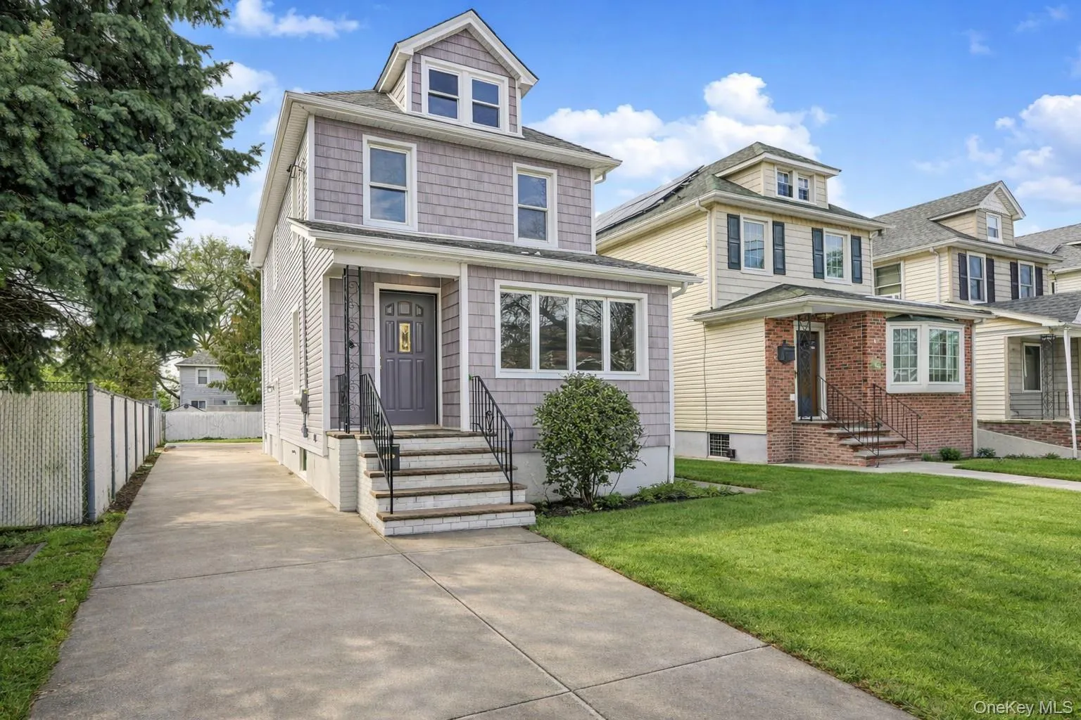 332 Willowbrook, New York, NY, 3 Bedrooms Bedrooms, 6 Rooms Rooms,1 BathroomBathrooms,Residential,For Rent,Willowbrook,0,1005251 332 Willowbrook, New York, NY, 3 Bedrooms Bedrooms, 6 Rooms Rooms,1 BathroomBathrooms,Residential,For Rent,Willowbrook,0,1005251