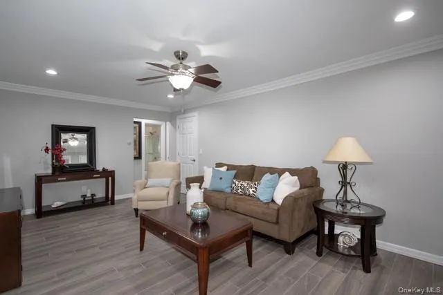 821 Imperial Way, Islip, NY, 1 Bedroom Bedrooms, 4 Rooms Rooms,1 BathroomBathrooms,Residential Lease,For Rent,Imperial,0,1005252 821 Imperial Way, Islip, NY, 1 Bedroom Bedrooms, 4 Rooms Rooms,1 BathroomBathrooms,Residential Lease,For Rent,Imperial,0,1005252